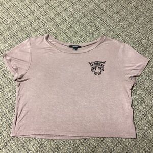 Forever 21 Pink Mauve Tiger Graphic Crop Crewneck Tee * Size Medium